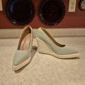 NWOT Unbranded Women’s Sage Green Espadrille Wedge Pumps Size 37 Or US 6.5 Or 7